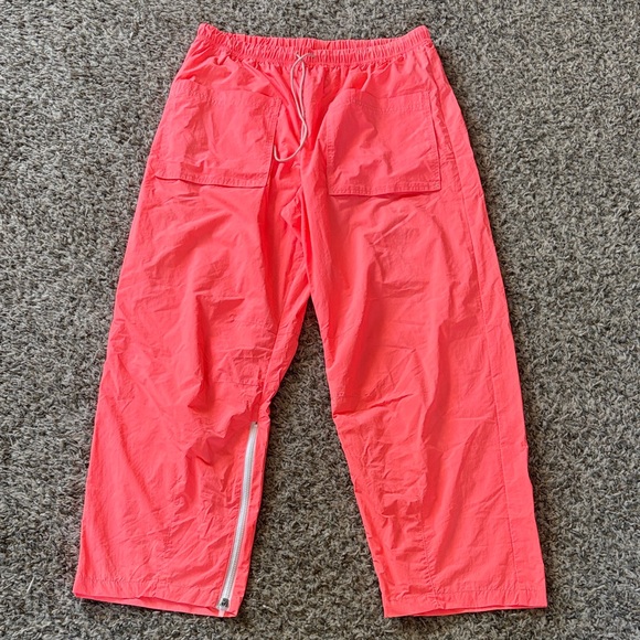 FP Movement NWT Fly by Night Pants Size Small Neon Pink - Picture 1 of 9